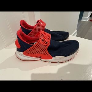 Preowned Nike sneakers